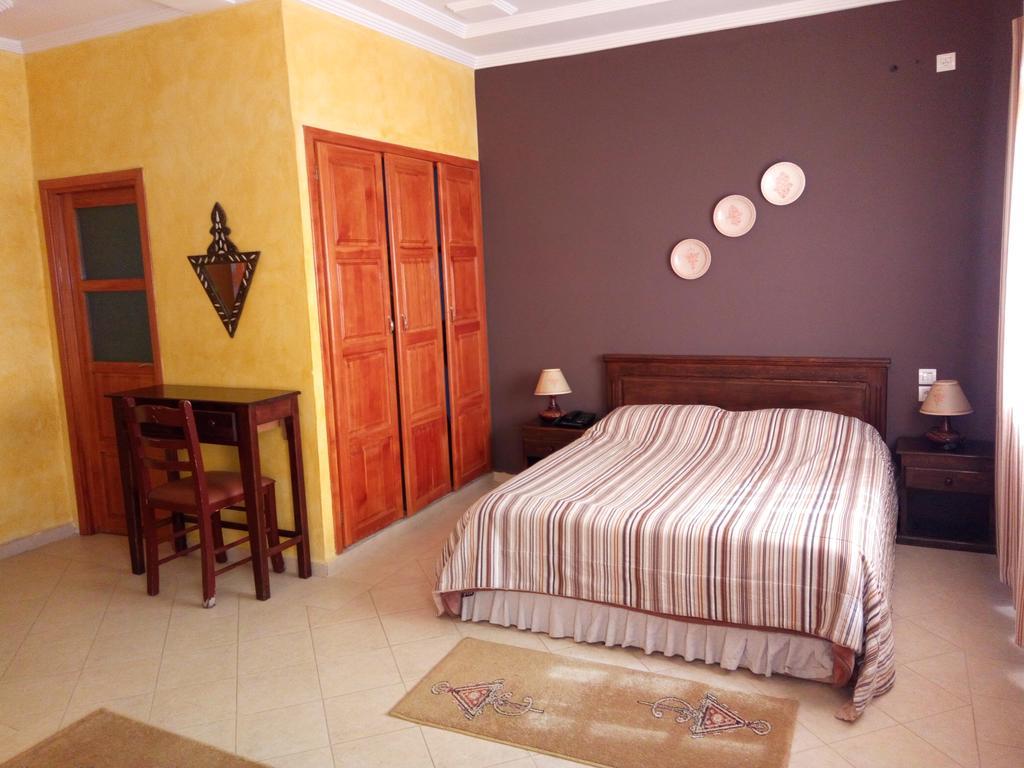 Atlas House Hotel Ifrane Exterior photo